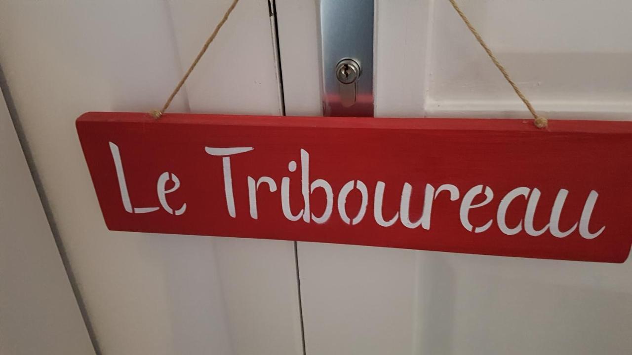 Le Triboureau Acomodação com café da manhã Écaussinnes-dʼEnghien Exterior foto